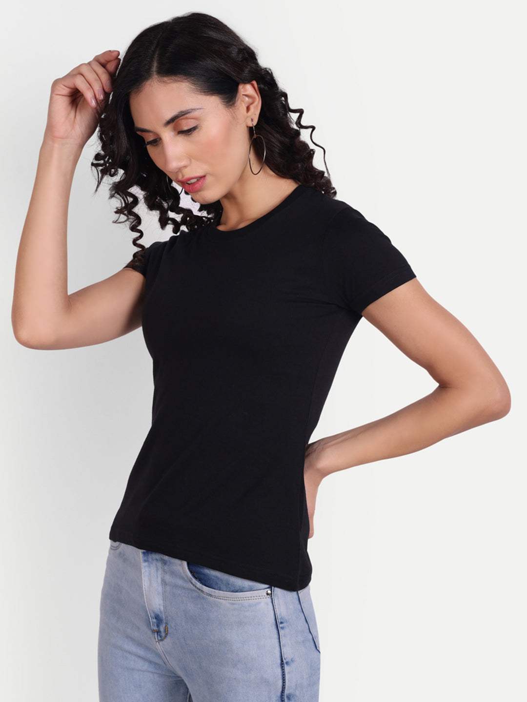 Solid Tshirt by UQ (Black)