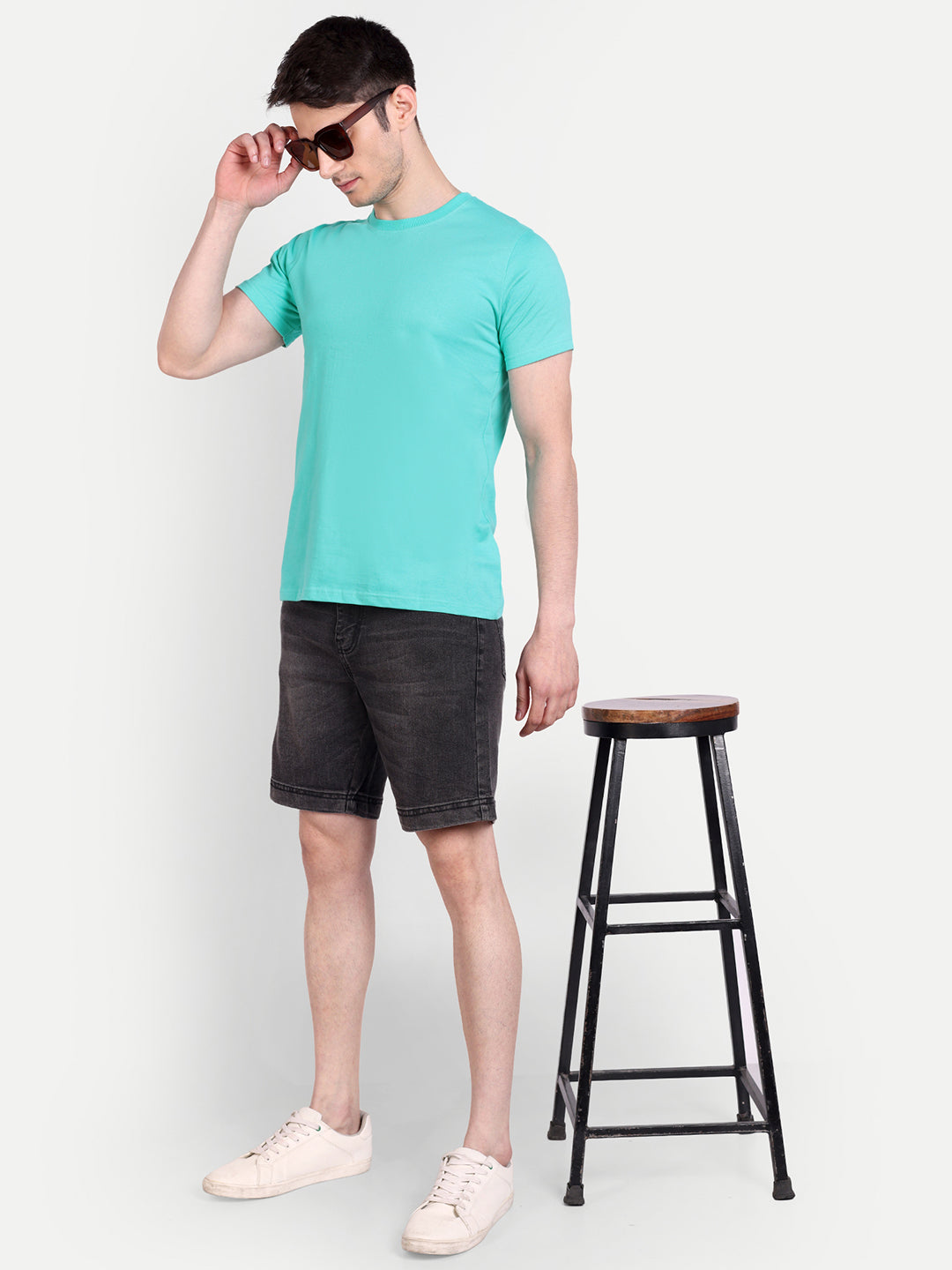 Unisex Solid T-Shirt by UQ (Aqua Green)