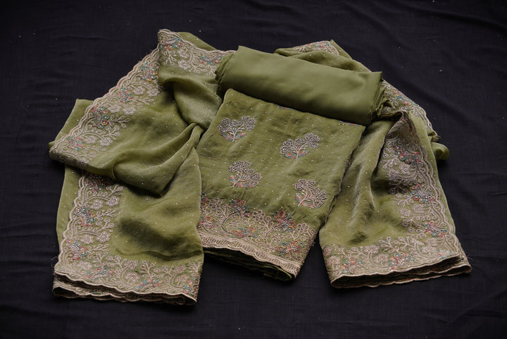 Shimmer tissue unstitched suit set