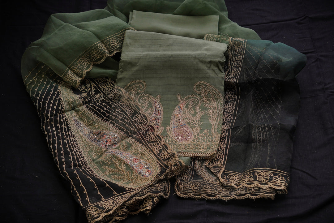 Crepe silk Unstitched Suit set