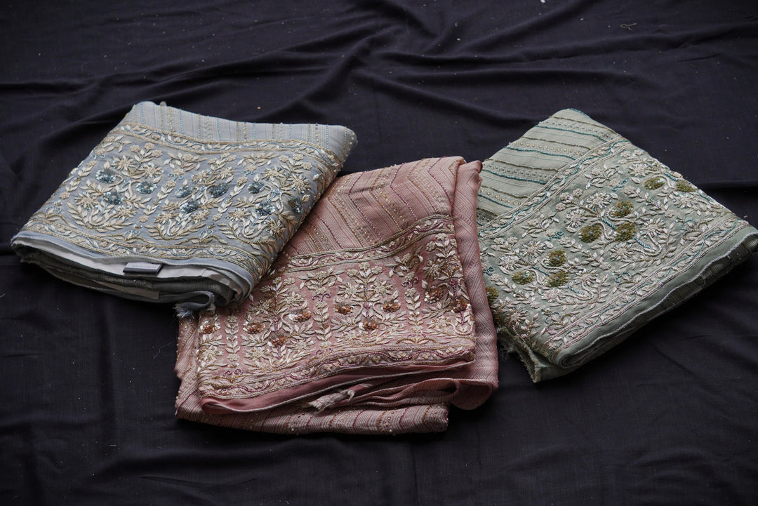 Giraffe Silk Unstitched Suit Set