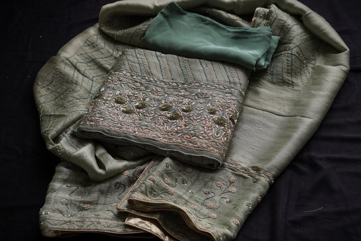 Giraffe Silk Unstitched Suit Set