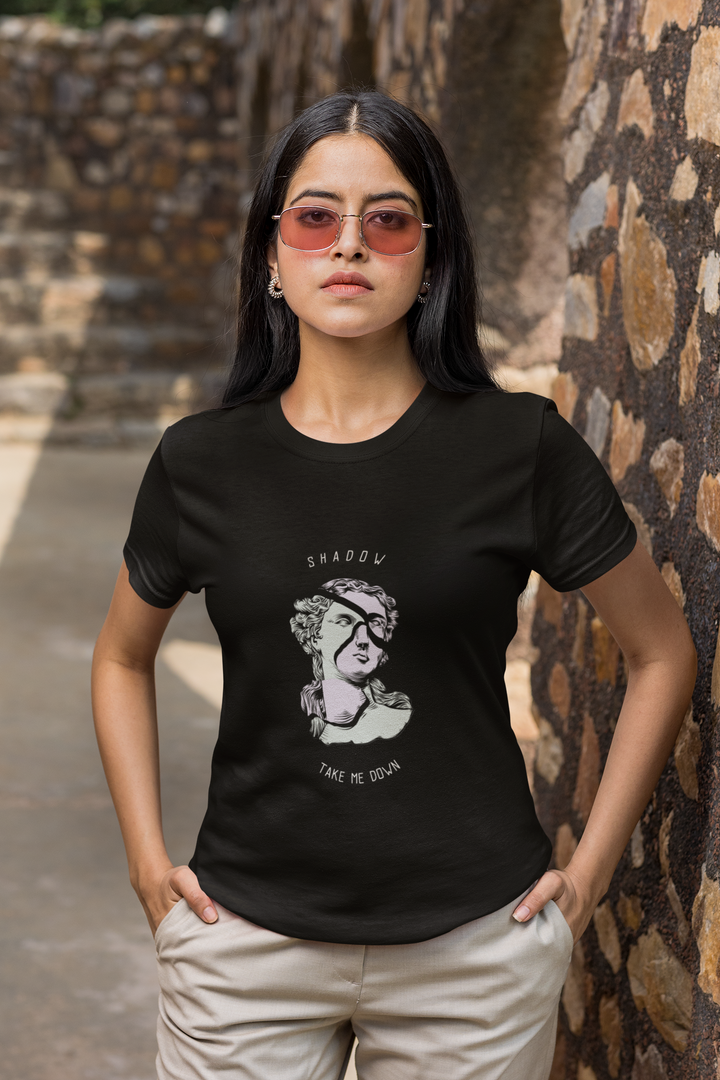 Statue Printed Tshirt (Black)